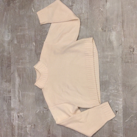 Aritzia Merino wool cropped sweater - Picture 1 of 5